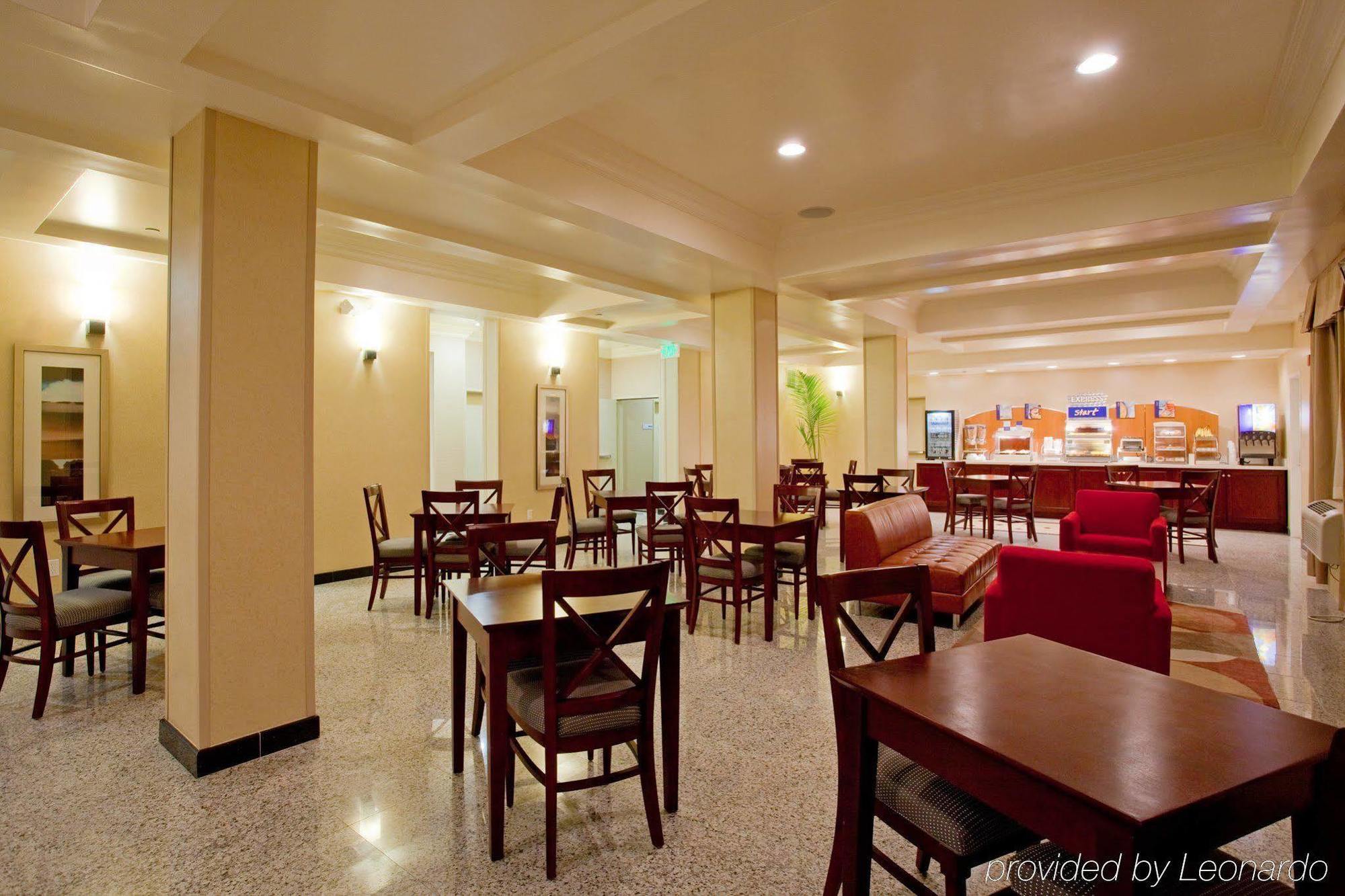 Express & Angeles Airport By Ihg 3* Hawthorne